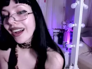 Riverlyyy's Live Sex Cam Show