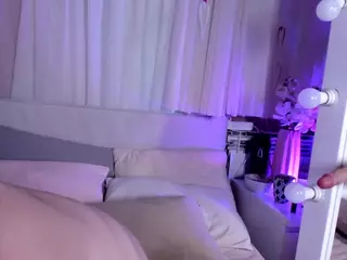 Riverlyyy's Live Sex Cam Show