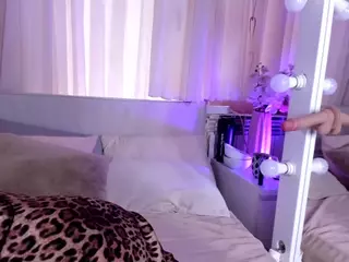 Riverlyyy's Live Sex Cam Show