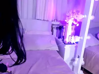Riverlyyy's Live Sex Cam Show