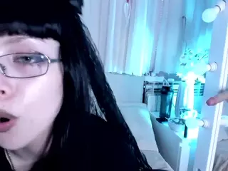 Riverlyyy's Live Sex Cam Show