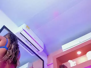 SofiaBennett's Live Sex Cam Show