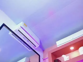 SofiaBennett's Live Sex Cam Show