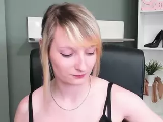 tastyBlair's Live Sex Cam Show