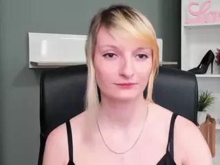 tastyBlair's Live Sex Cam Show