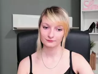 tastyBlair's Live Sex Cam Show