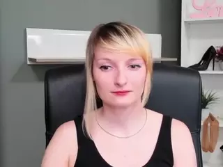 tastyBlair's Live Sex Cam Show