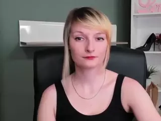 tastyBlair's Live Sex Cam Show