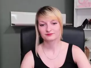 tastyBlair's Live Sex Cam Show