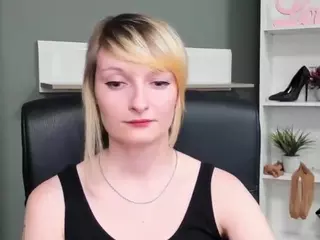 tastyBlair's Live Sex Cam Show