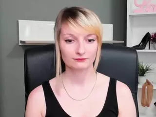 tastyBlair's Live Sex Cam Show