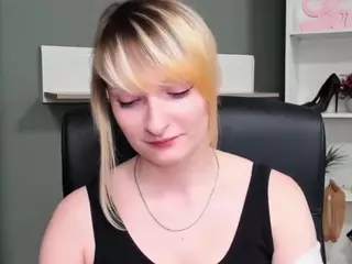 tastyBlair's Live Sex Cam Show