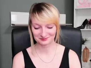 tastyBlair's Live Sex Cam Show