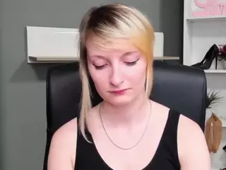 tastyBlair's Live Sex Cam Show