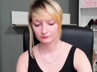 tastyBlair's Live Sex Cam Show