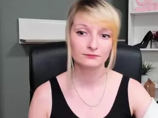 tastyBlair's Live Sex Cam Show