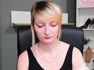 tastyBlair's Live Sex Cam Show