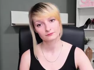 tastyBlair's Live Sex Cam Show