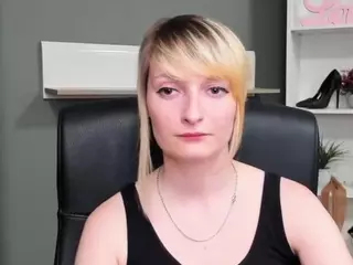 tastyBlair's Live Sex Cam Show