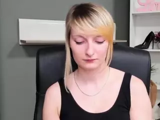 tastyBlair's Live Sex Cam Show