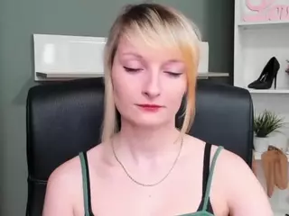 tastyBlair's Live Sex Cam Show