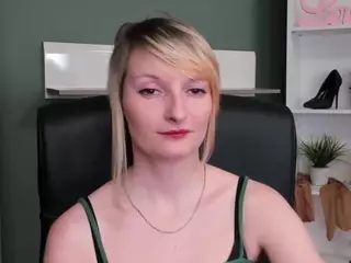 tastyBlair's Live Sex Cam Show