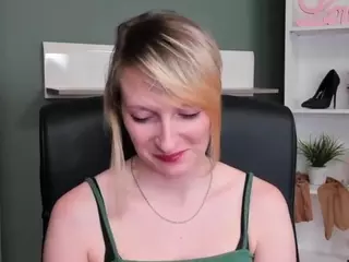 tastyBlair's Live Sex Cam Show