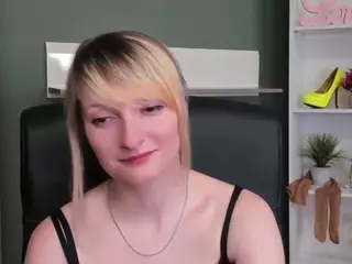 tastyBlair's Live Sex Cam Show