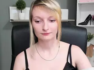 tastyBlair's Live Sex Cam Show