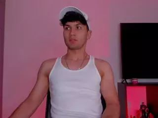 Valerio-james's Live Sex Cam Show