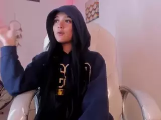 Vicky-Thompons's Live Sex Cam Show