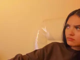 Vicky-Thompons's Live Sex Cam Show