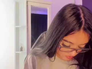 Vicky-Thompons's Live Sex Cam Show