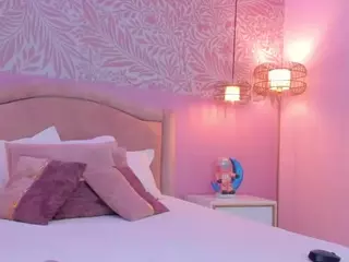 EmilyCollins1's Live Sex Cam Show