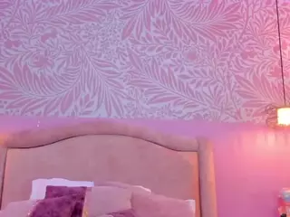 EmilyCollins1's Live Sex Cam Show