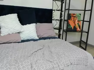 MonikaCharming's Live Sex Cam Show