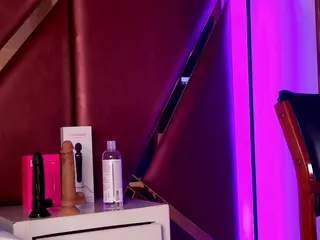 AdelNesbitt's Live Sex Cam Show