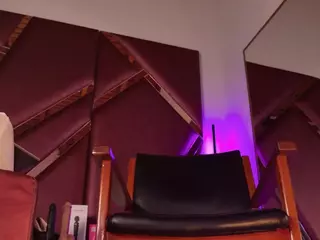 AdelNesbitt's Live Sex Cam Show