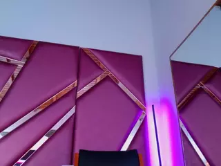 AdelNesbitt's Live Sex Cam Show