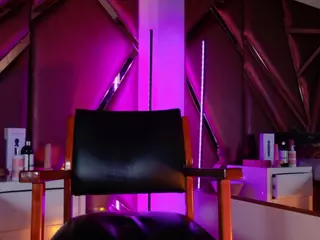 AdelNesbitt's Live Sex Cam Show