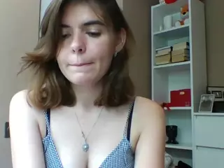 LunaHeart's Live Sex Cam Show