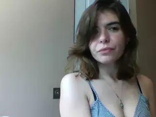 LunaHeart's Live Sex Cam Show