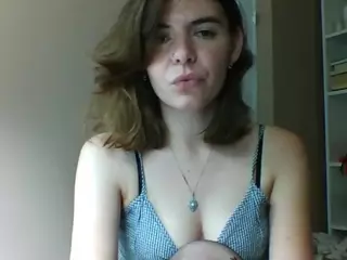 LunaHeart's Live Sex Cam Show