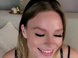 NeldaGault's Live Sex Cam Show