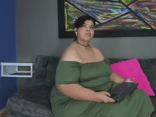 Charlotte-curvy's Live Sex Cam Show