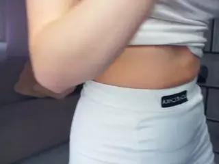 FeliceBellas's Live Sex Cam Show