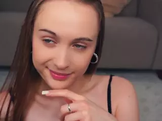 FeliceBellas's Live Sex Cam Show