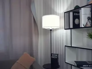 FeliceBellas's Live Sex Cam Show