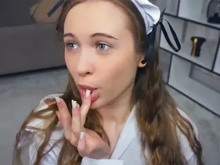 FeliceBellas's Live Sex Cam Show