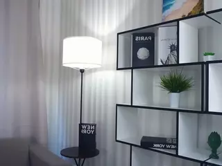 FeliceBellas's Live Sex Cam Show